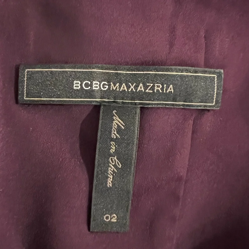 BCBG MAXAZRIA Selina plunging V Deep Plum Sequined Dress - size 2 - Picture 7 of 8